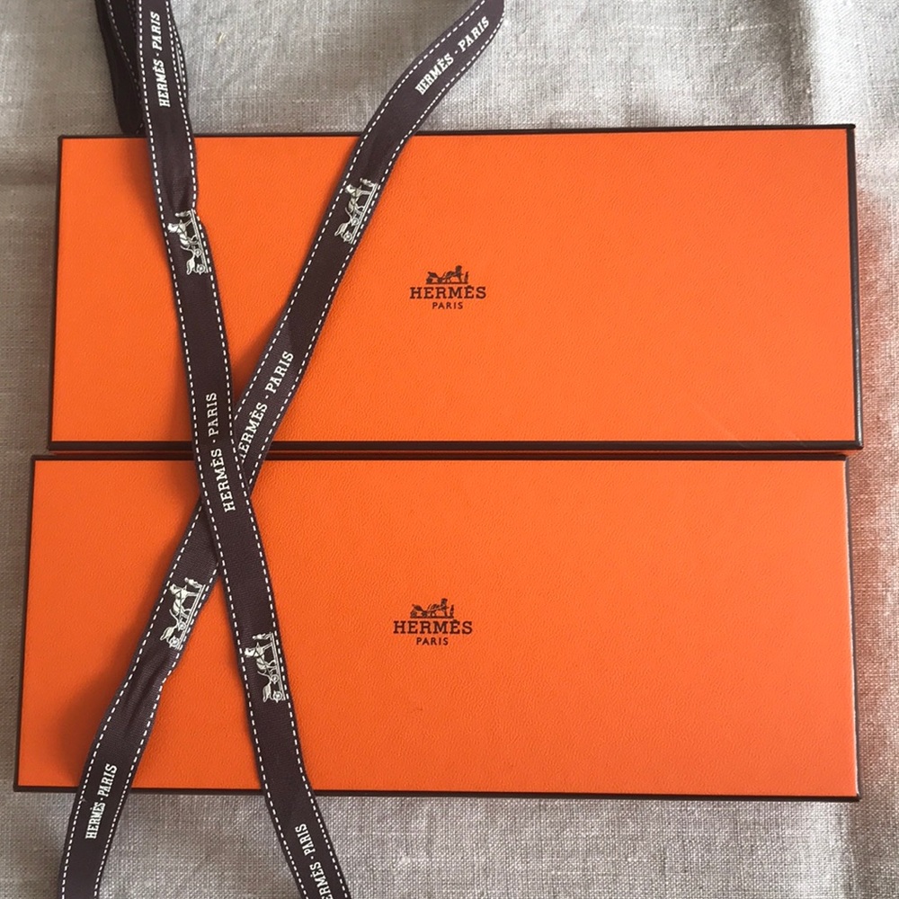 Hermès gift boxes set. With ribbons